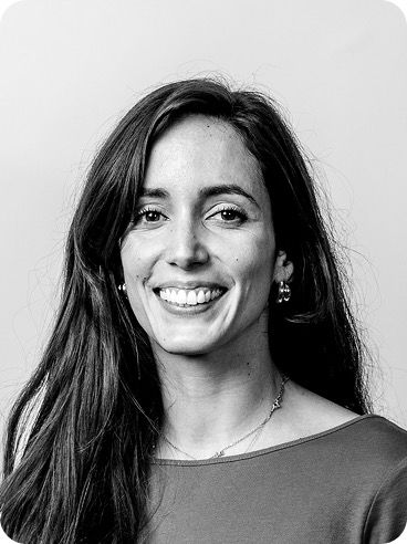 Alejandra Castro - Digital Product Designer